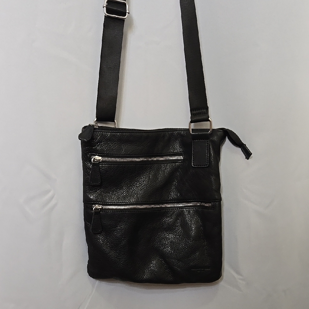 Kenneth Cole Black Messenger Bag with Adjustable Strap